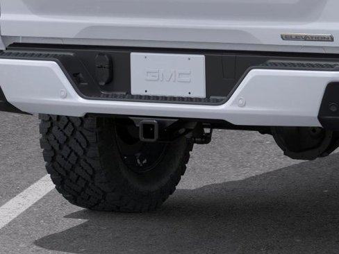 New 2025 GMC Canyon Elevation w/ Convenience Package image 33