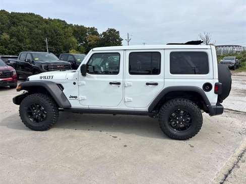 New 2025 Jeep Wrangler Unlimited Sport image 2