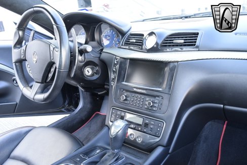 Used 2015 Maserati GranTurismo Sport image 24