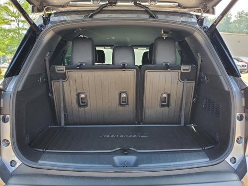 New 2025 Nissan Pathfinder Rock Creek image 7