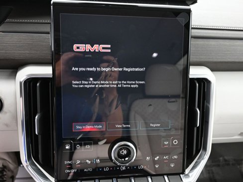 New 2026 GMC Acadia Denali image 29