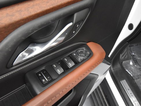 Used 2023 GMC Yukon Denali Ultimate image 20