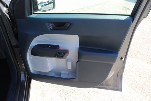 Used 2022 Ford Maverick XLT image 5