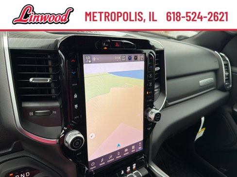 New 2026 RAM 1500 4x4 Crew Cab image 26