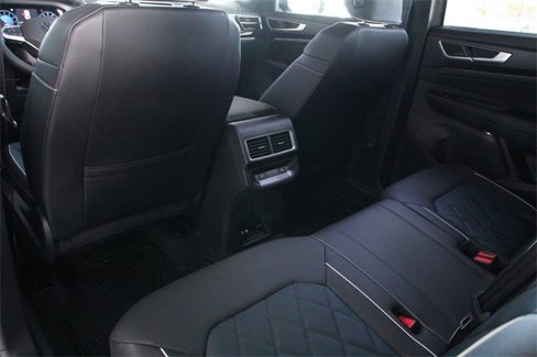 New 2026 Volkswagen Atlas Cross Sport SEL Premium R-Line image 18