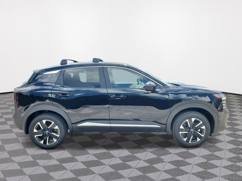 New 2026 Nissan Kicks SV image 2