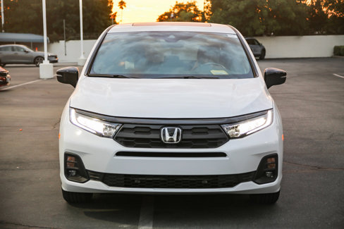 New 2026 Honda Odyssey Sport-L image 2