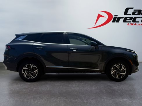 Used 2023 Kia Sportage LX image 6