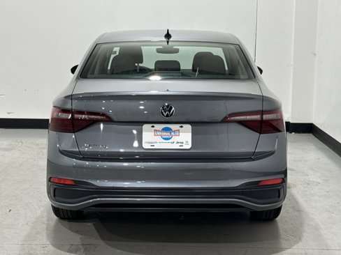 Used 2024 Volkswagen Jetta S image 22