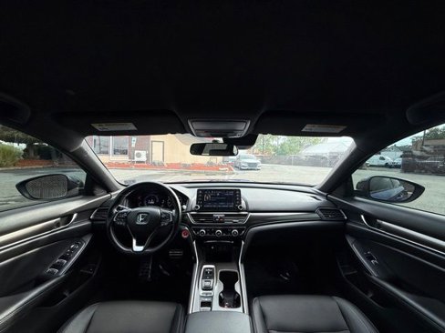 Used 2022 Honda Accord Sport image 32