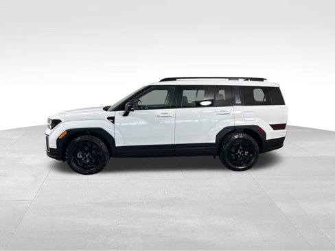 Used 2025 Hyundai Santa Fe XRT image 3