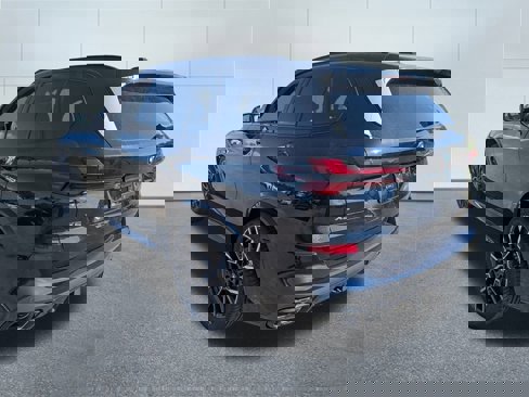 New 2026 BMW X5 M60i image 5