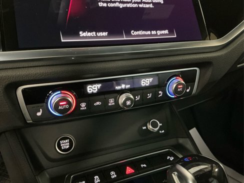 Certified 2024 Audi Q3 2.0T Premium Plus image 22
