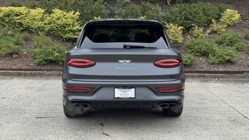 New 2025 Bentley Bentayga Plug-In Hybrid image 9