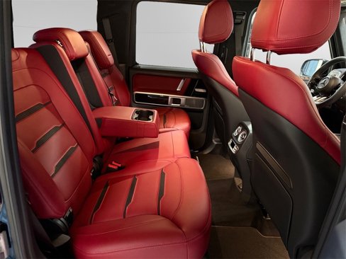 Used 2025 Mercedes-Benz G 63 AMG 4MATIC w/ Manufactur Interior Package image 19