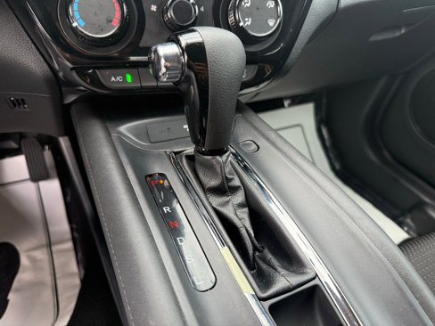 Used 2020 Honda HR-V LX image 24