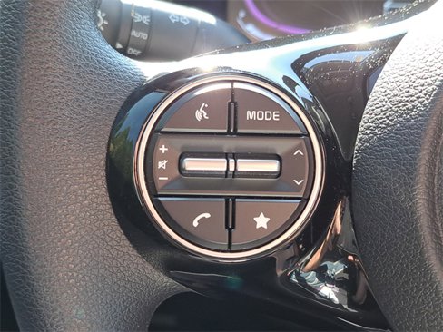 Used 2025 Kia Soul S image 19