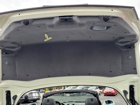 Used 2014 Ferrari California image 13