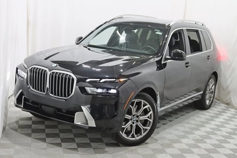 Used 2024 BMW X7 xDrive40i w/ Executive Package image 5