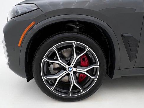 New 2026 BMW X5 xDrive40i w/ M Sport Package image 16