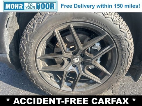 Used 2020 Ford Explorer Platinum w/ Premium Technology Package image 9