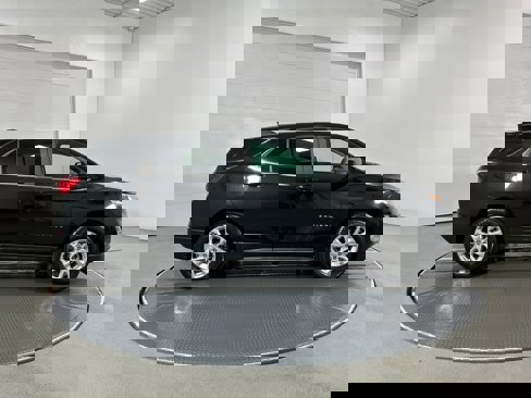 Used 2021 Chevrolet Equinox LT w/ Driver Convenience Package image 35