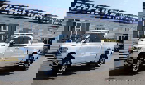 Used 2022 RAM 1500 Laramie image 1