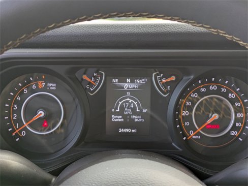 Used 2024 Jeep Gladiator Sport image 29