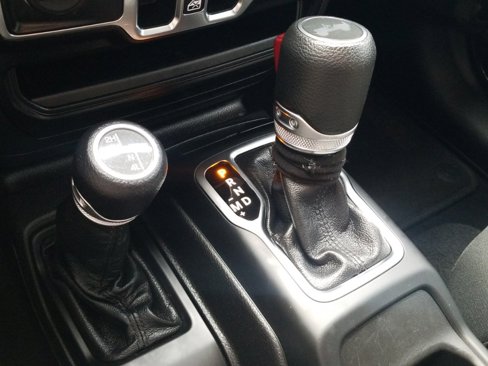 Used 2020 Jeep Wrangler Unlimited Sport S image 10