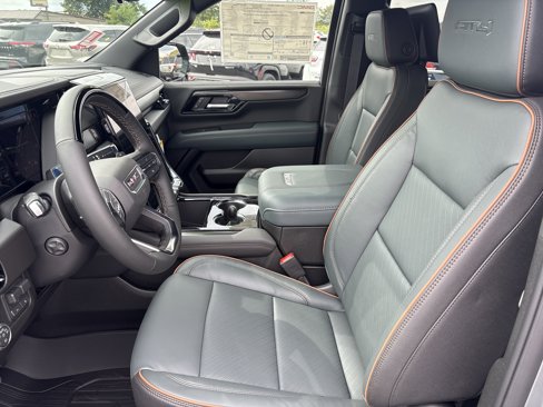 New 2026 GMC Yukon XL AT4 w/ AT4 Premium Plus Package image 11