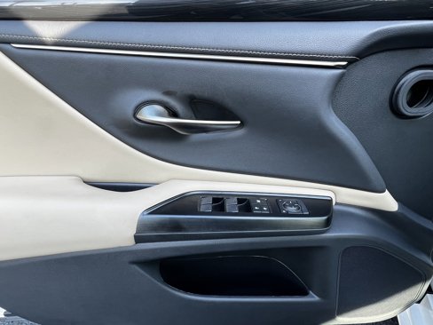 Certified 2020 Lexus ES 350 image 13
