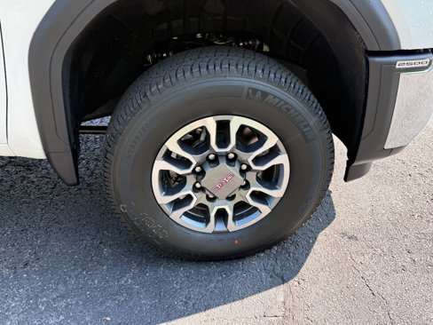 New 2025 GMC Sierra 2500 SLT w/ SLT Convenience Package image 12