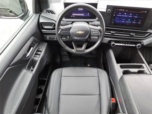 Used 2024 Chevrolet Silverado EV W/T image 11