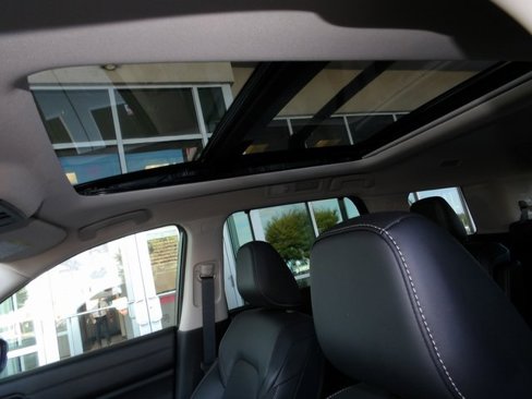 Certified 2024 Nissan Pathfinder SL w/ SL Premium Package image 23