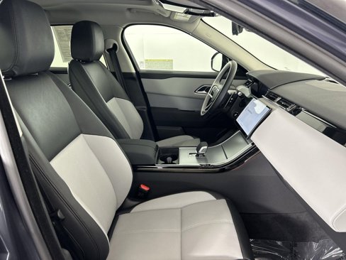 Certified 2025 Land Rover Range Rover Velar S image 33
