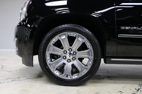 Used 2015 GMC Yukon XL Denali w/ Touring Package image 15