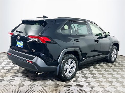 New 2025 Toyota RAV4 XLE image 8