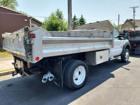 Used 2016 Ford F550 4x4 Regular Cab Super Duty image 6