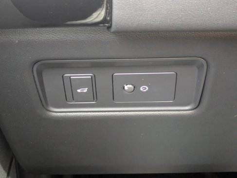 Used 2019 Land Rover Range Rover Sport HSE image 18
