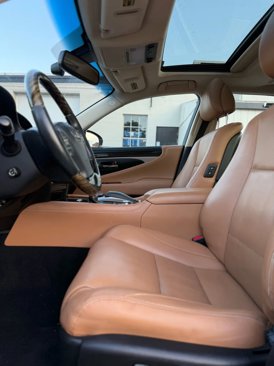 Used 2015 Lexus LS 460 L image 22