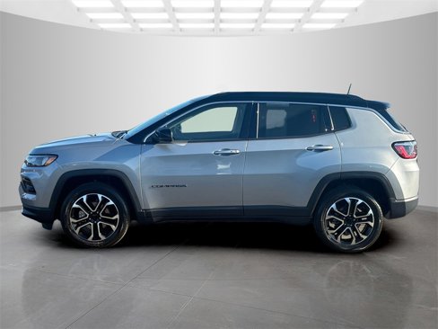 Certified 2022 Jeep Compass Limited image 6
