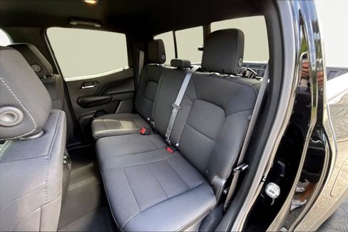 New 2026 GMC Canyon Elevation w/ Convenience Package image 11