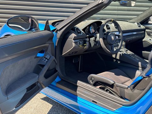 Certified 2025 Porsche 718 Boxster Spyder RS image 14