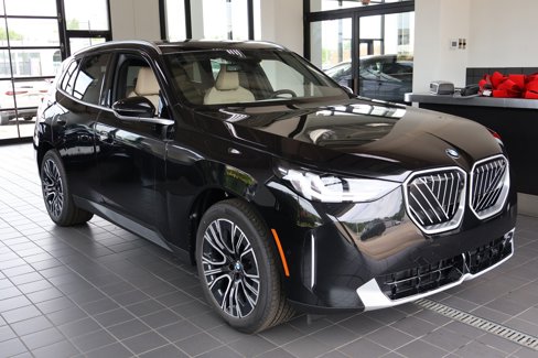 New 2025 BMW X3 xDrive30i w/ Premium Package image 1