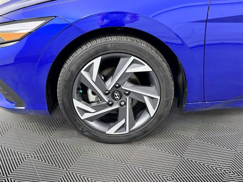 Used 2025 Hyundai Elantra Sport w/ Cargo Package image 30