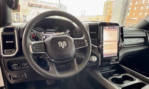 Used 2025 RAM 1500 Laramie image 11