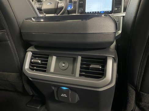 New 2025 Ford F150 Lariat w/ Equipment Group 501A Mid image 29