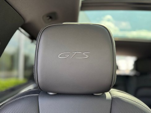 Used 2025 Porsche Macan GTS image 52
