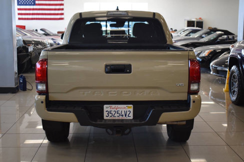 Used 2019 Toyota Tacoma TRD Off-Road w/ Technology Package image 29