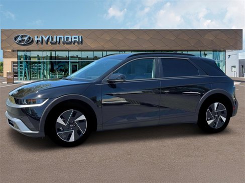 New 2025 Hyundai Ioniq 5 SEL image 2
